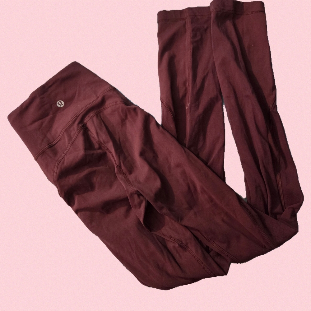 Lululemon Womens size 8 Burgendy Stretch Leggings high rise